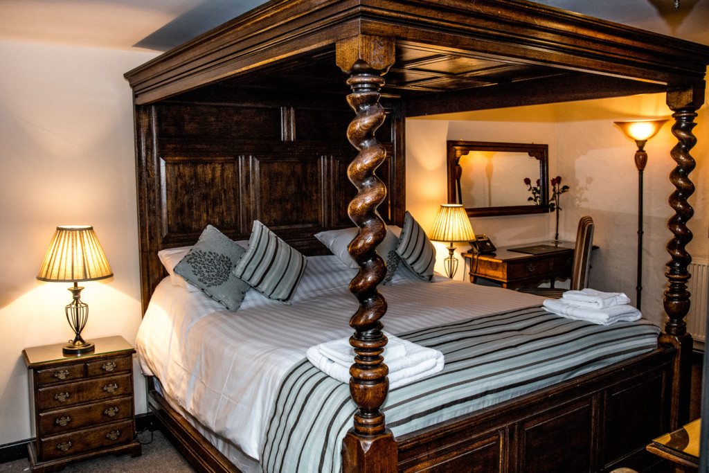 Four Poster Black Boy - Black Four Poster Bed Queen Four Poster Black Boy - Black Four Poster Bed Queen