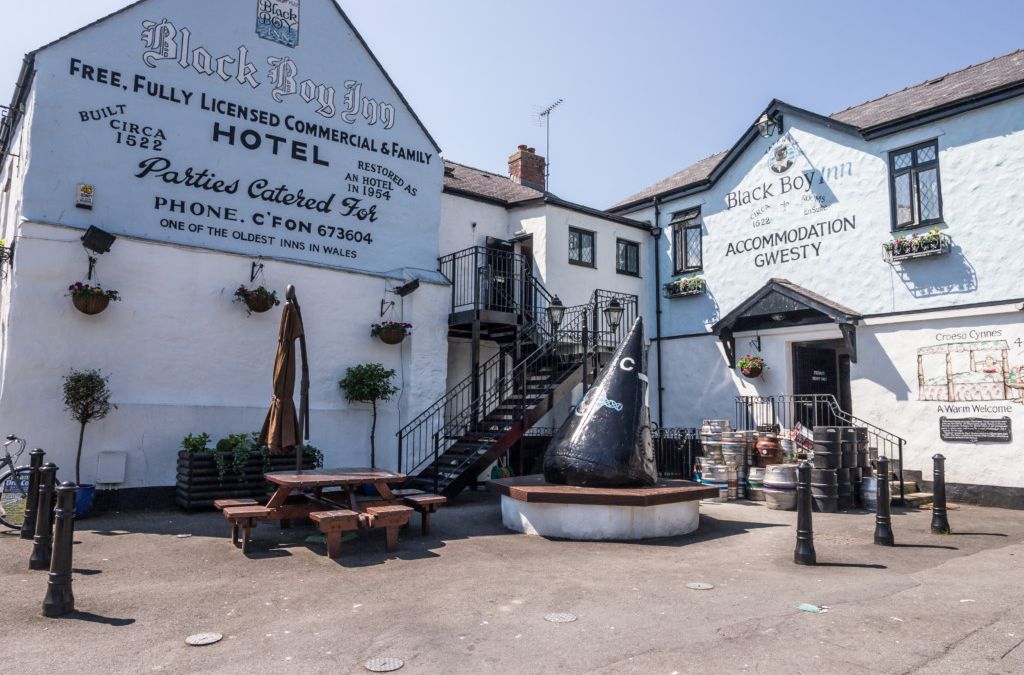 The Black Boy Inn, Caernarfon: times change, but Cofis don’t!