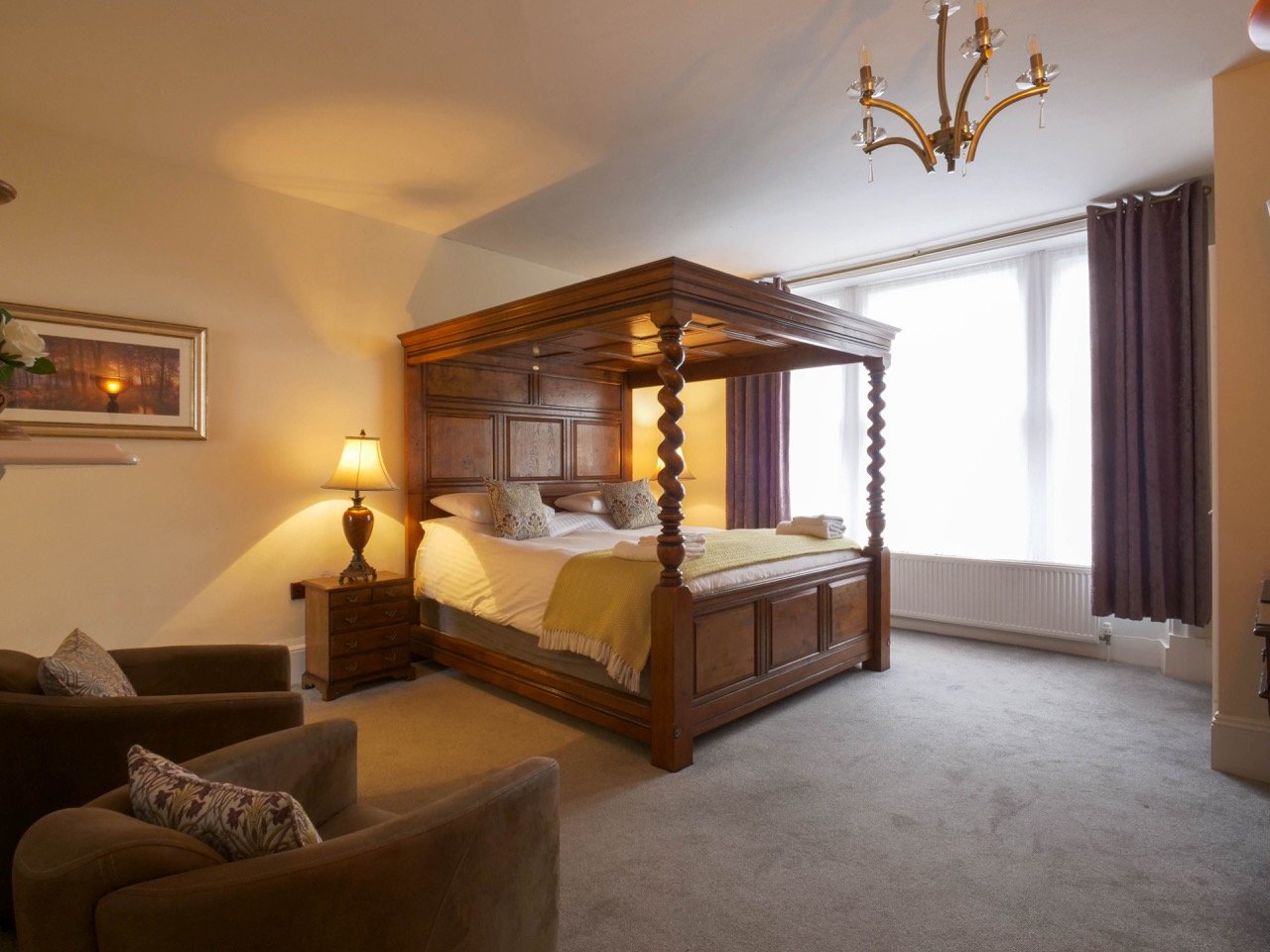 BBI-queen-fourposter-13 Large